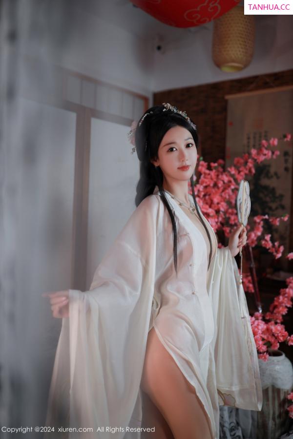 唐安琪  [XiuRen]高清写真图 2024.07.22 No.8898 唐安琪 丝袜美腿第53张图片